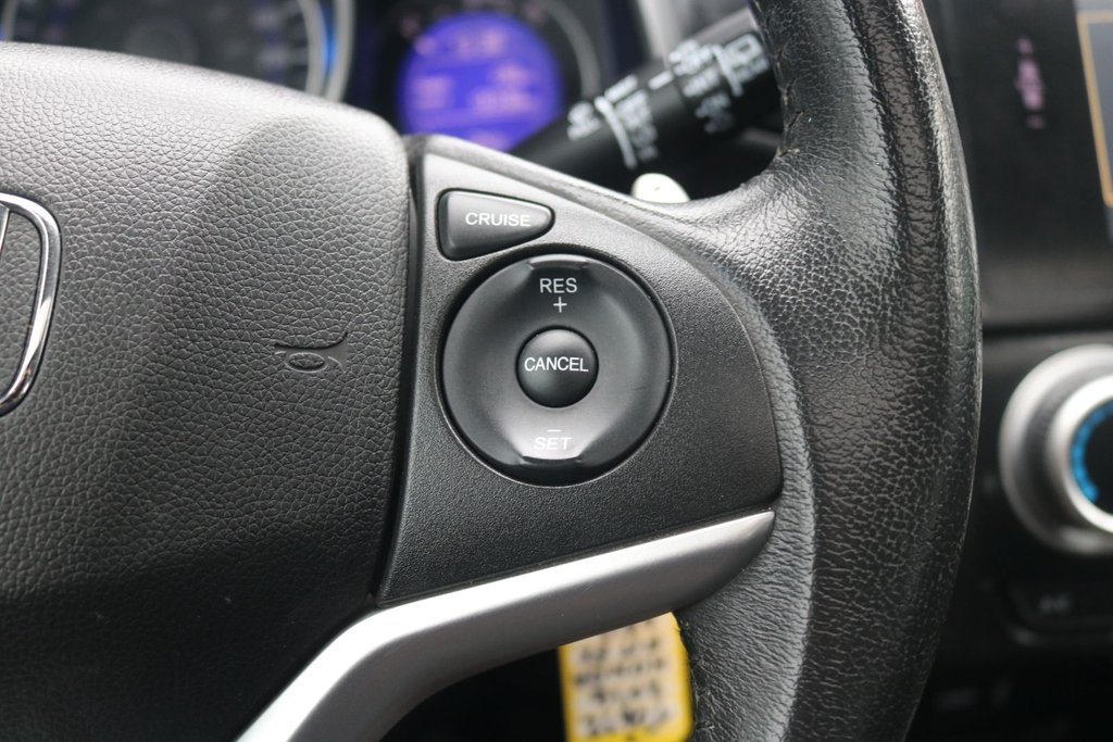 2016 Honda Fit EX in Gatineau, Quebec - 14 - w1024h768px