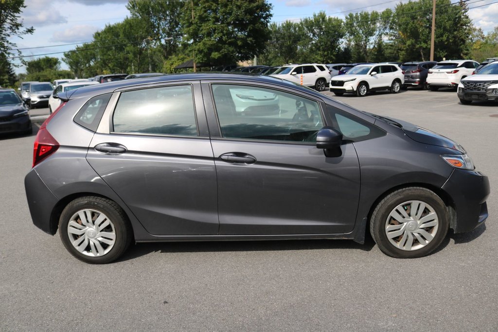 2016 Honda Fit LX in Gatineau, Quebec - 6 - w1024h768px