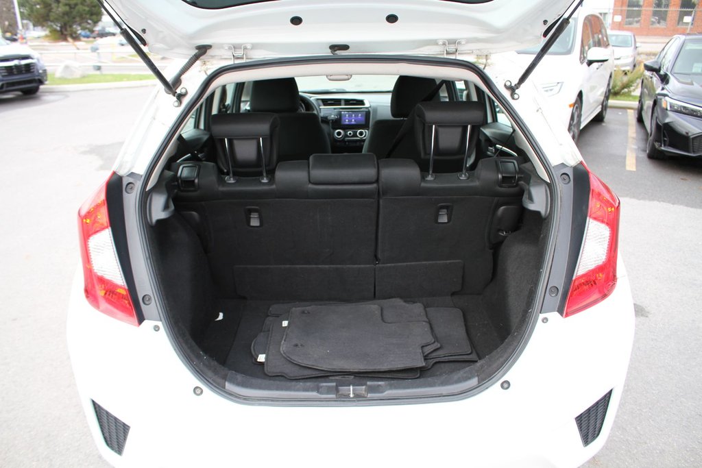 Honda Fit LX 2017 à Gatineau, Québec - 21 - w1024h768px