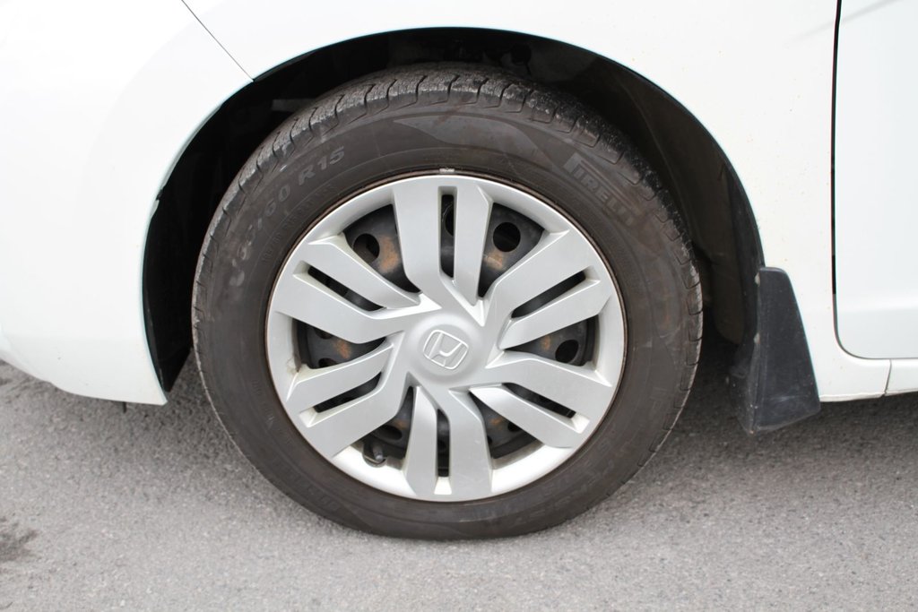 Honda Fit LX 2017 à Gatineau, Québec - 22 - w1024h768px