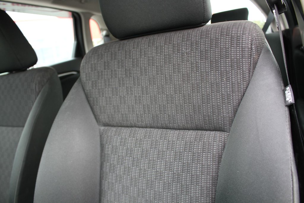 Honda Fit LX 2017 à Gatineau, Québec - 20 - w1024h768px