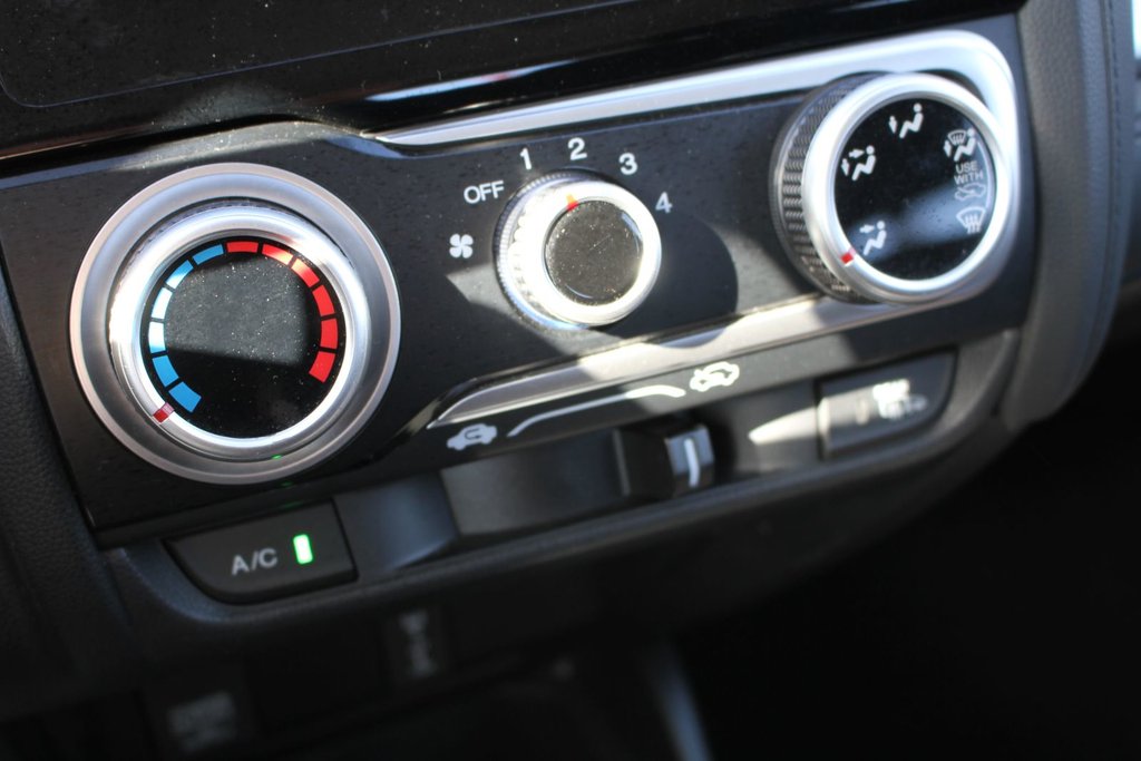 2020 Honda Fit Sport in , Quebec - 18 - w1024h768px