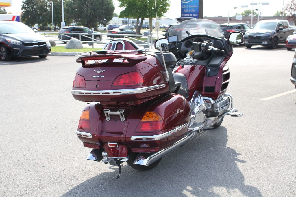 2005 Honda GOLDWING in , Quebec - 5 - w1024h768px