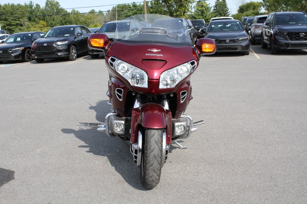 2005 Honda GOLDWING in , Quebec - 7 - w1024h768px