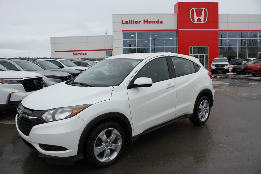 Honda HR-V LX 2016 à , Québec - 1 - w1024h768px