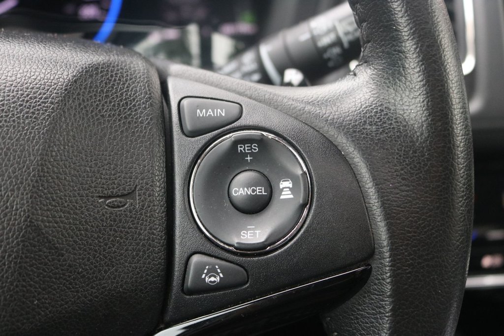 Honda HR-V Touring 2019 à Gatineau, Québec - 14 - w1024h768px