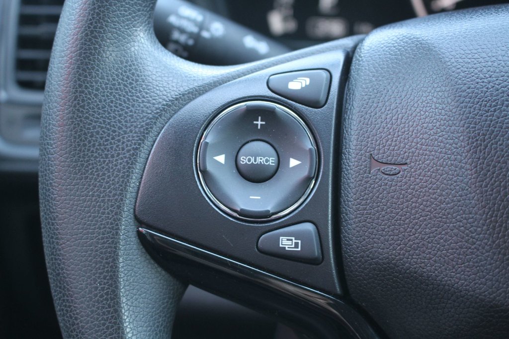 2020 Honda HR-V LX | FWD in Gatineau, Quebec - 12 - w1024h768px