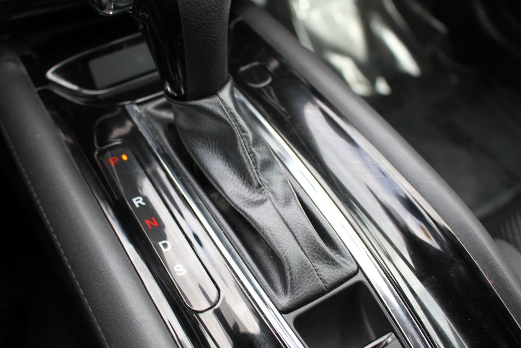 Honda HR-V Sport | AWD 2021 à , Québec - 17 - w1024h768px