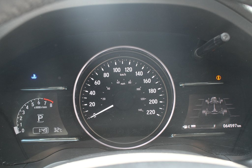 Honda HR-V Touring 2022 à , Québec - 9 - w1024h768px