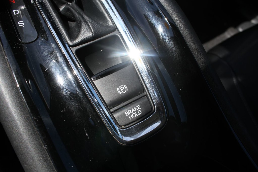 Honda HR-V Touring 2022 à , Québec - 13 - w1024h768px