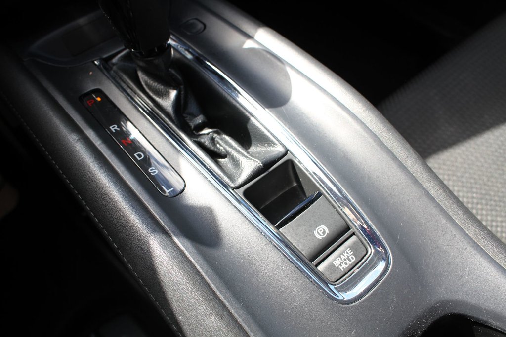 2022 Honda HR-V LX | FWD in Gatineau, Quebec - 15 - w1024h768px
