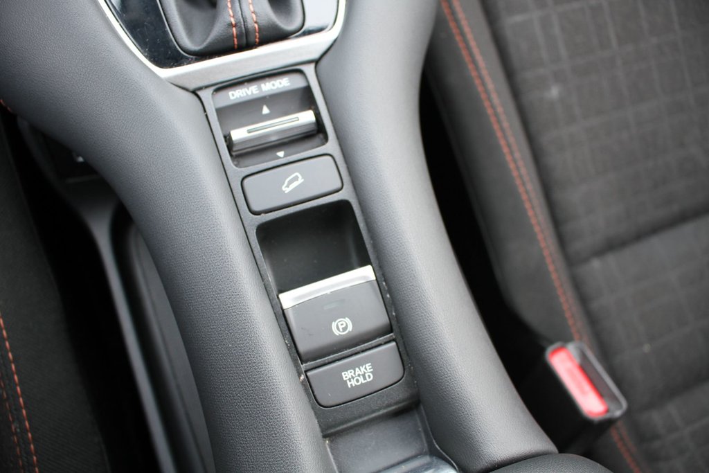 Honda HR-V Sport | AWD 2023 à , Québec - 16 - w1024h768px