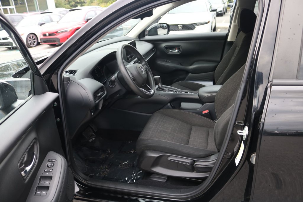 Honda HR-V LX | AWD 2023 à Gatineau, Québec - 7 - w1024h768px