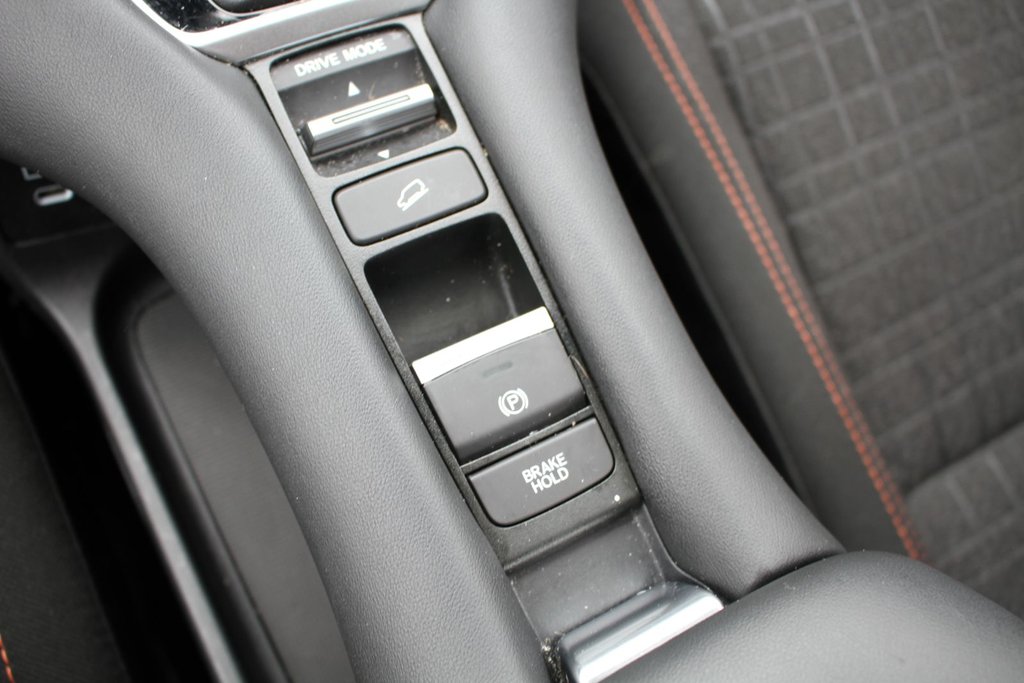 Honda HR-V Sport-B | AWD 2024 à Gatineau, Québec - 16 - w1024h768px