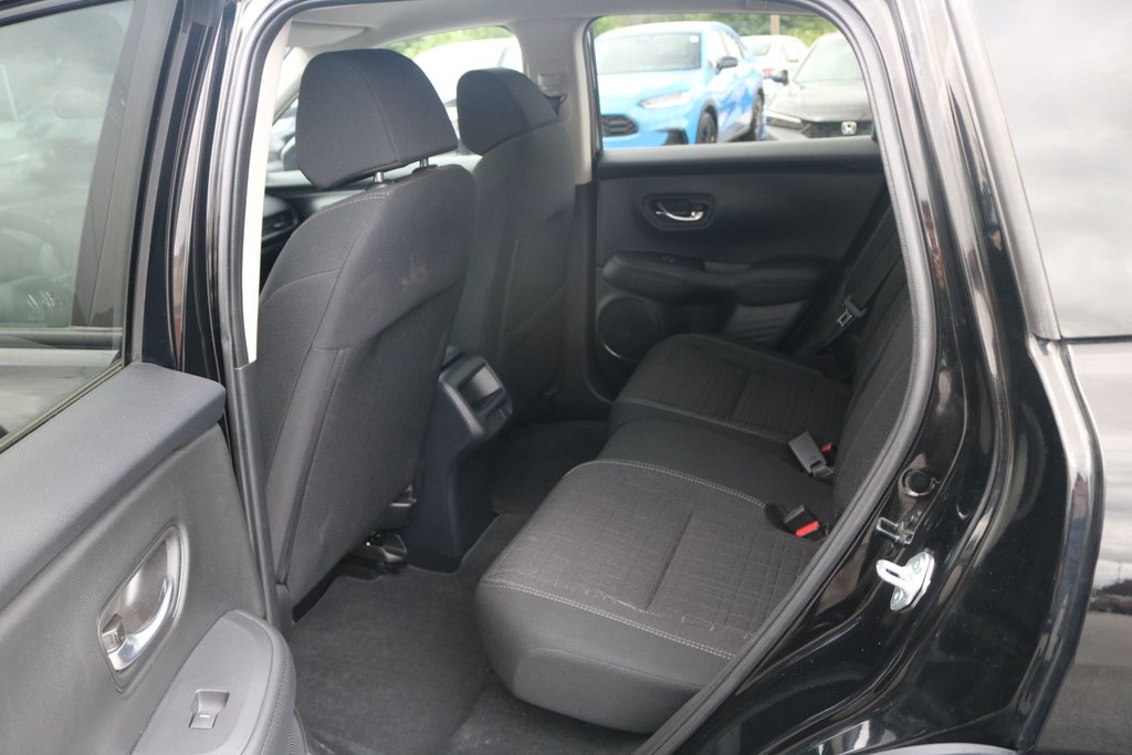 Honda HR-V LX-B | FWD 2025 à Montréal, Québec - 8 - w1024h768px
