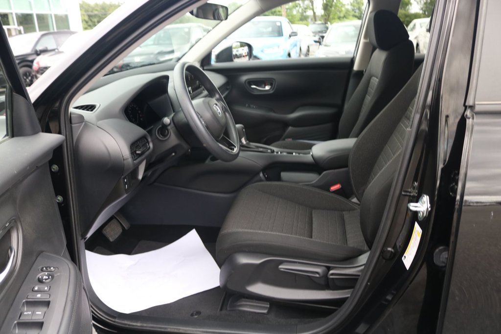 Honda HR-V LX-B | FWD 2025 à Montréal, Québec - 7 - w1024h768px