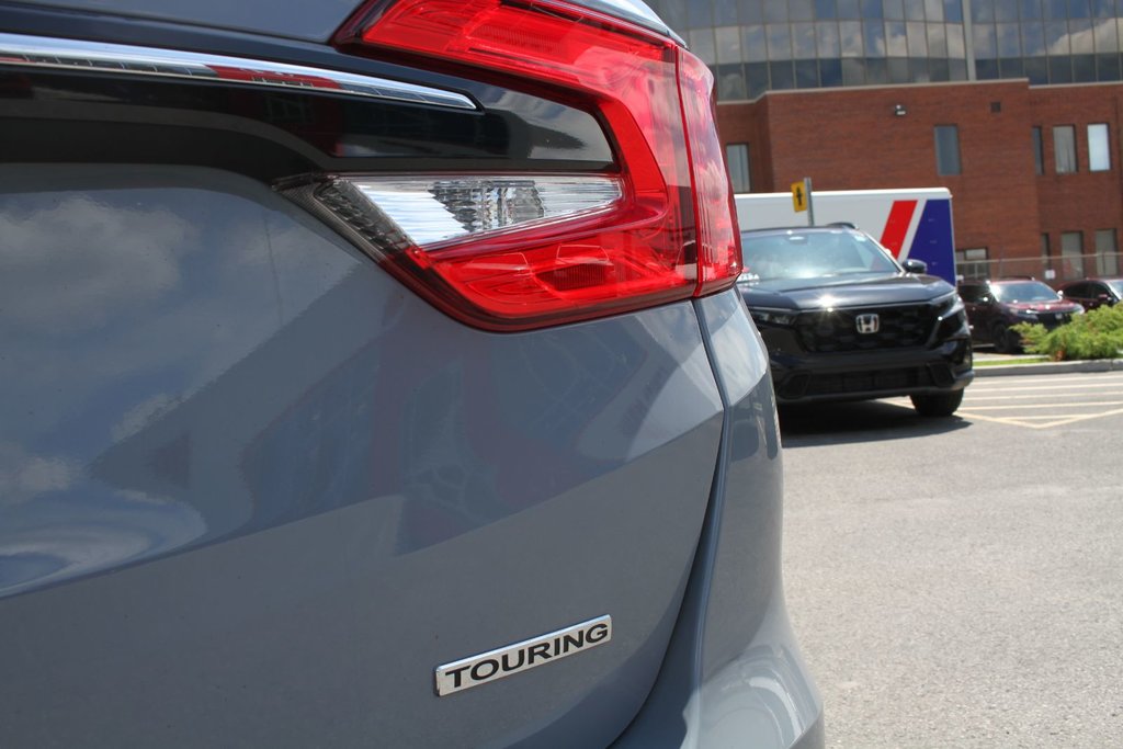 Honda Odyssey Touring 2024 à , Québec - 7 - w1024h768px