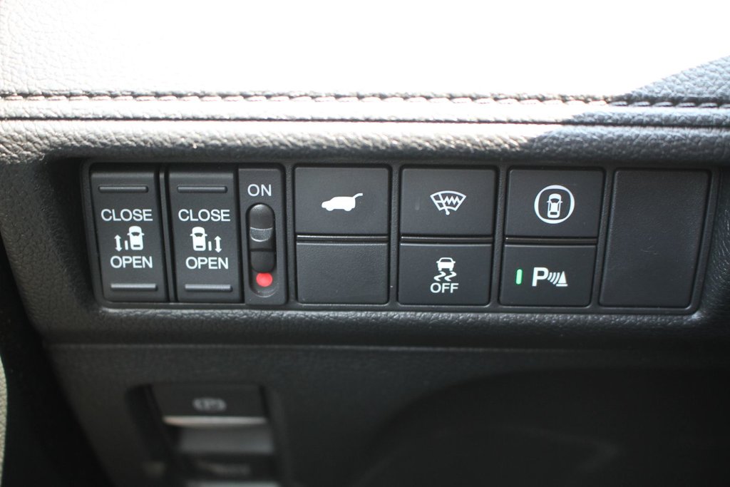 Honda Odyssey Touring 2024 à Gatineau, Québec - 11 - w1024h768px