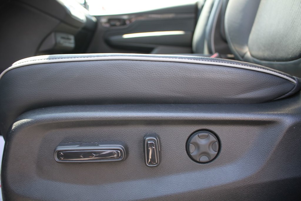Honda Odyssey Touring 2024 à , Québec - 22 - w1024h768px