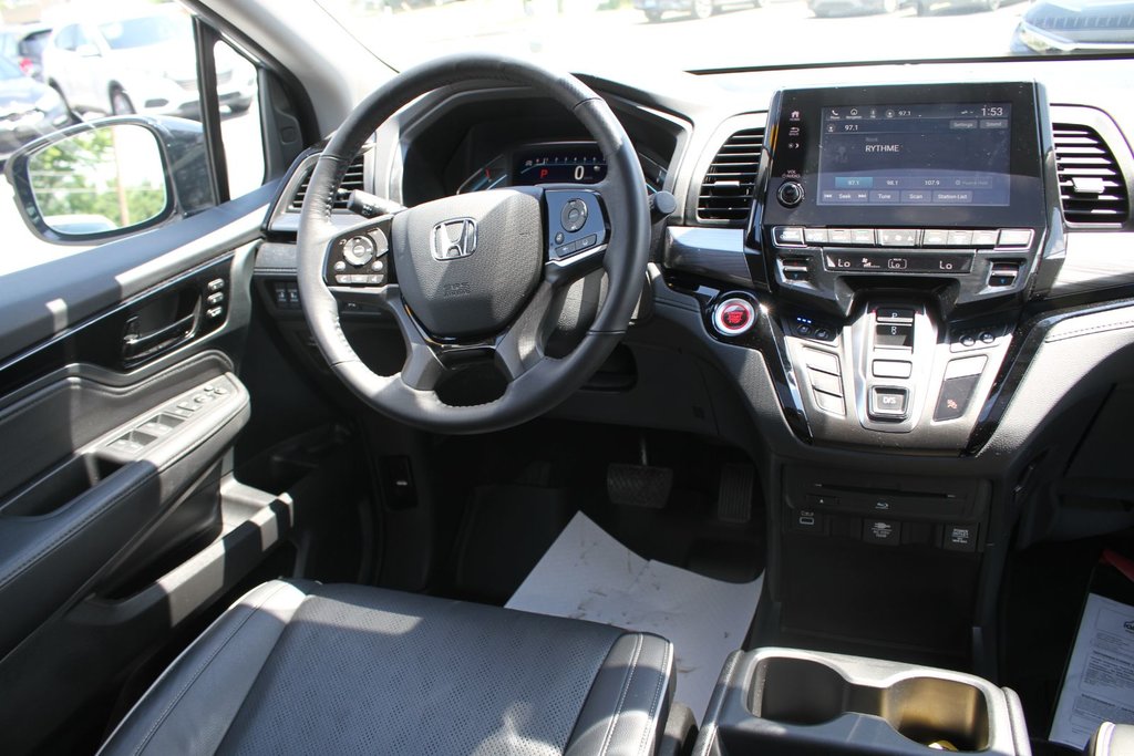 Honda Odyssey Touring 2024 à , Québec - 11 - w1024h768px