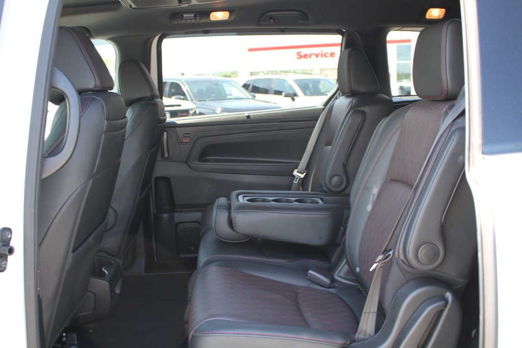 Honda Odyssey Black Edition 2024 à Gatineau, Québec - 9 - w1024h768px