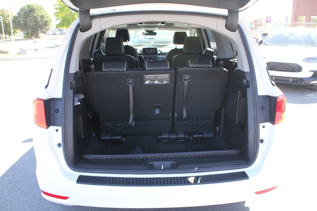 Honda Odyssey Touring 2024 à , Québec - 29 - w1024h768px