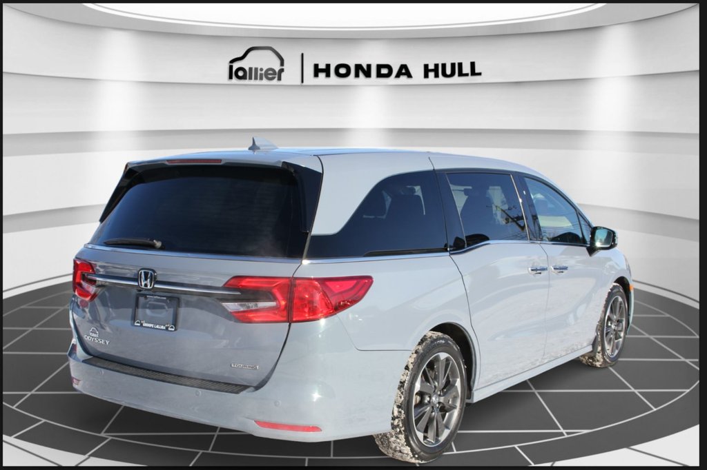 2024 Honda Odyssey Touring in , Quebec - 5 - w1024h768px
