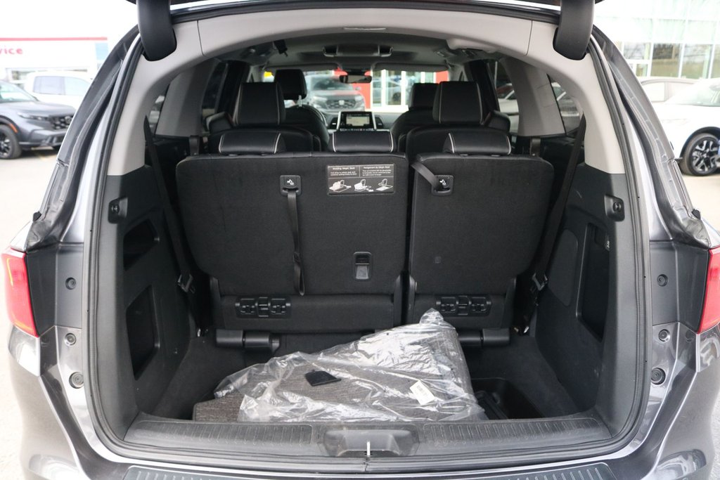 Honda Odyssey Touring 2024 à Gatineau, Québec - 24 - w1024h768px
