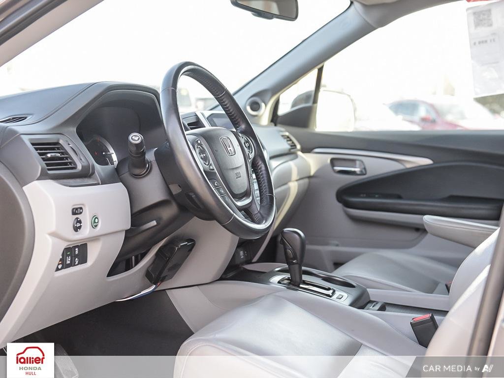 Honda Pilot EX-L NAVI 2017 à Gatineau, Québec - 13 - w1024h768px