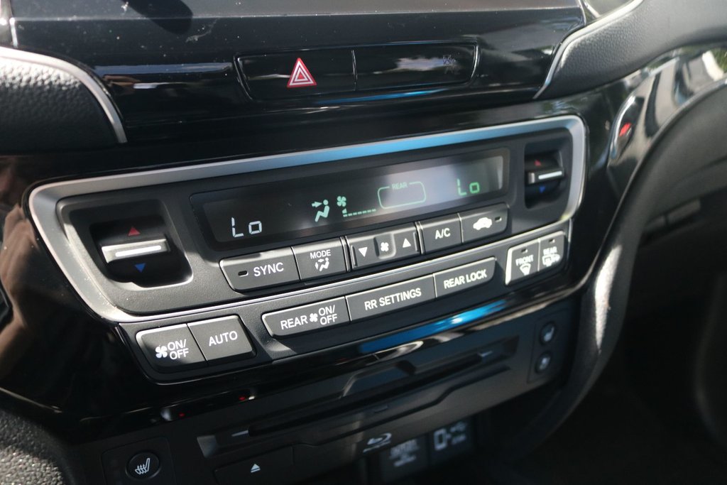 2019 Honda Pilot Touring 7-Passenger in Montréal, Quebec - 22 - w1024h768px