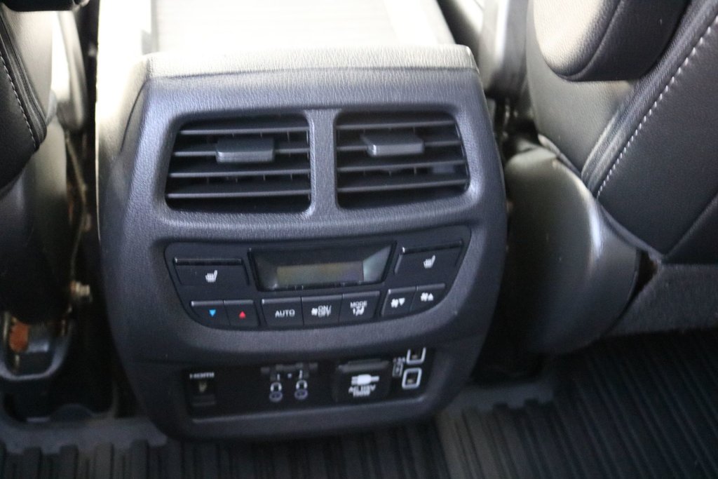 2019 Honda Pilot Touring 7-Passenger in Montréal, Quebec - 11 - w1024h768px