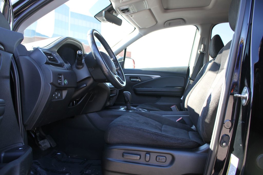 2020 Honda Pilot EX in Gatineau, Quebec - 8 - w1024h768px