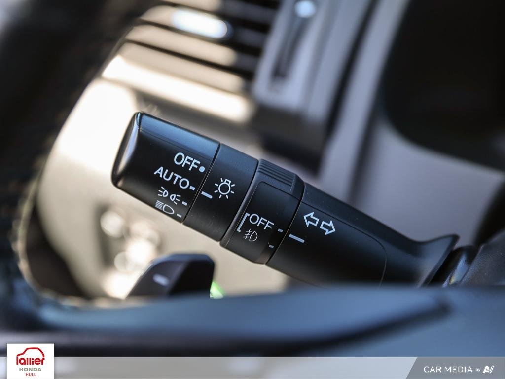 2021 Honda Pilot Touring 7-Passenger in , Quebec - 16 - w1024h768px