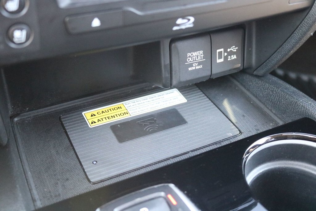 2021 Honda Pilot Touring | AWD in Gatineau, Quebec - 20 - w1024h768px