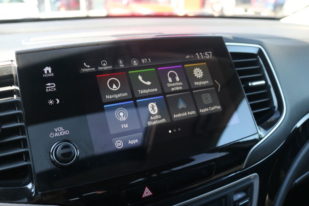 2021 Honda Pilot Touring | AWD in Gatineau, Quebec - 23 - w1024h768px