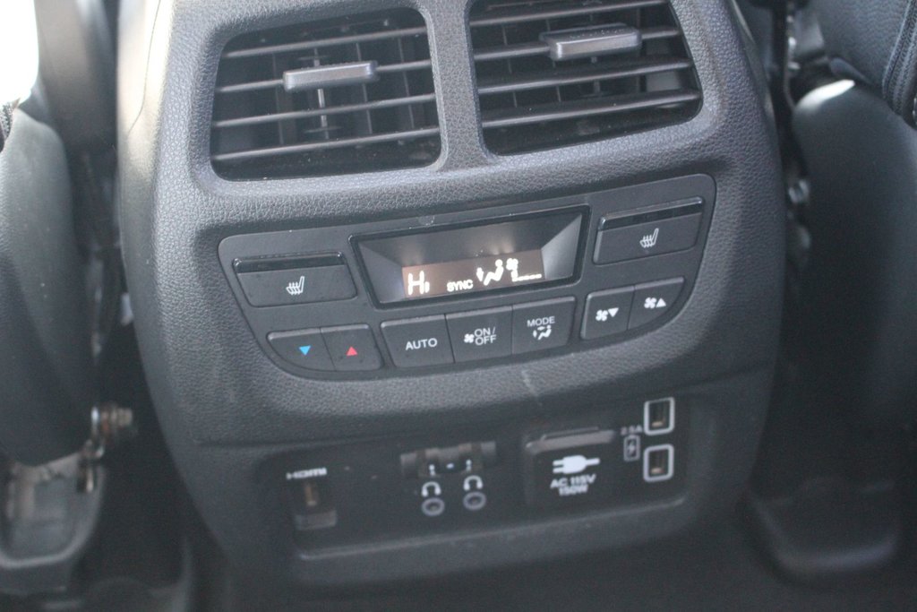 2022 Honda Pilot Touring 8-Passenger in Gatineau, Quebec - 10 - w1024h768px