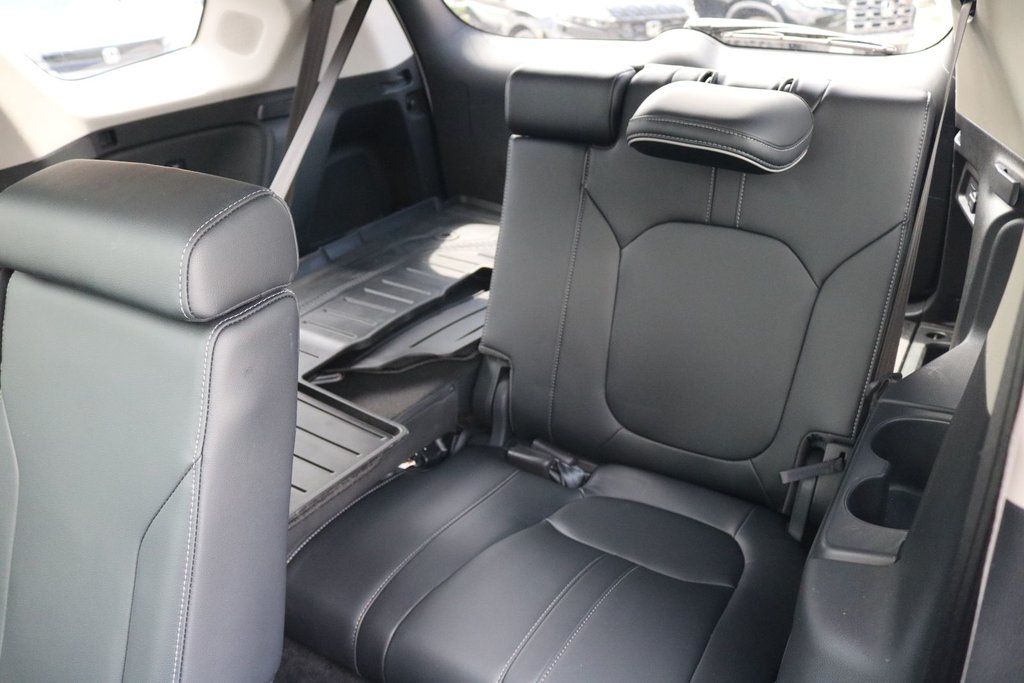 2025 Honda Pilot Touring | AWD in Montréal, Quebec - 9 - w1024h768px