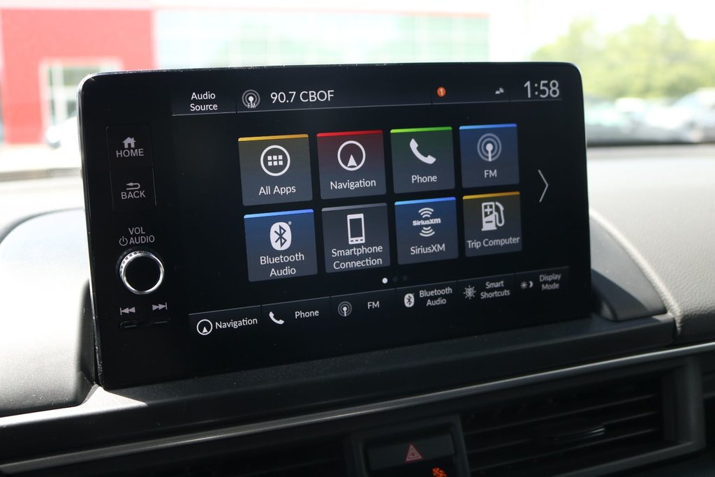2025 Honda Pilot Touring | AWD in Montréal, Quebec - 23 - w1024h768px