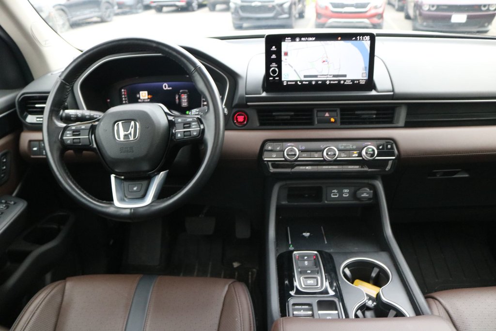 2025 Honda Pilot Touring | AWD in Gatineau, Quebec - 11 - w1024h768px