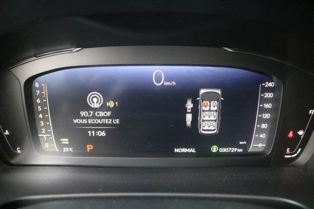 2025 Honda Pilot Touring | AWD in Gatineau, Quebec - 13 - w1024h768px