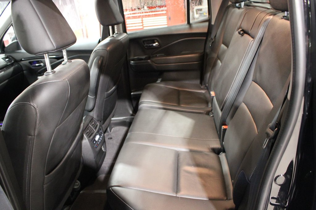 2019 Honda Ridgeline Touring | AWD in , Quebec - 9 - w1024h768px