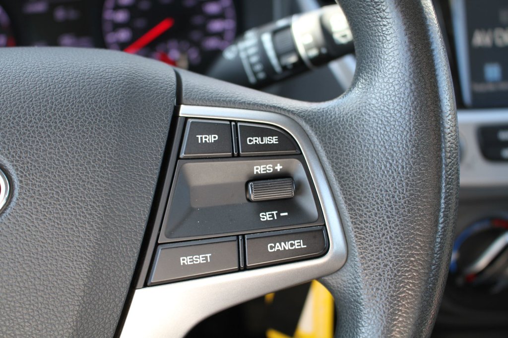 2020 Hyundai Accent Preferred in Gatineau, Quebec - 14 - w1024h768px