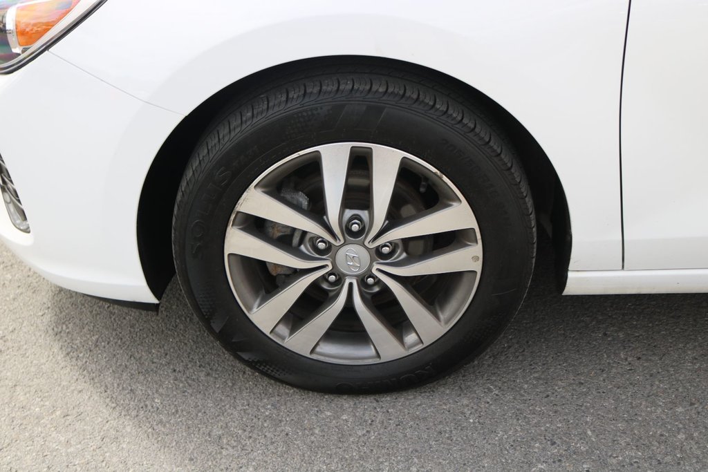 2019 Hyundai Elantra GT Preferred in Gatineau, Quebec - 22 - w1024h768px