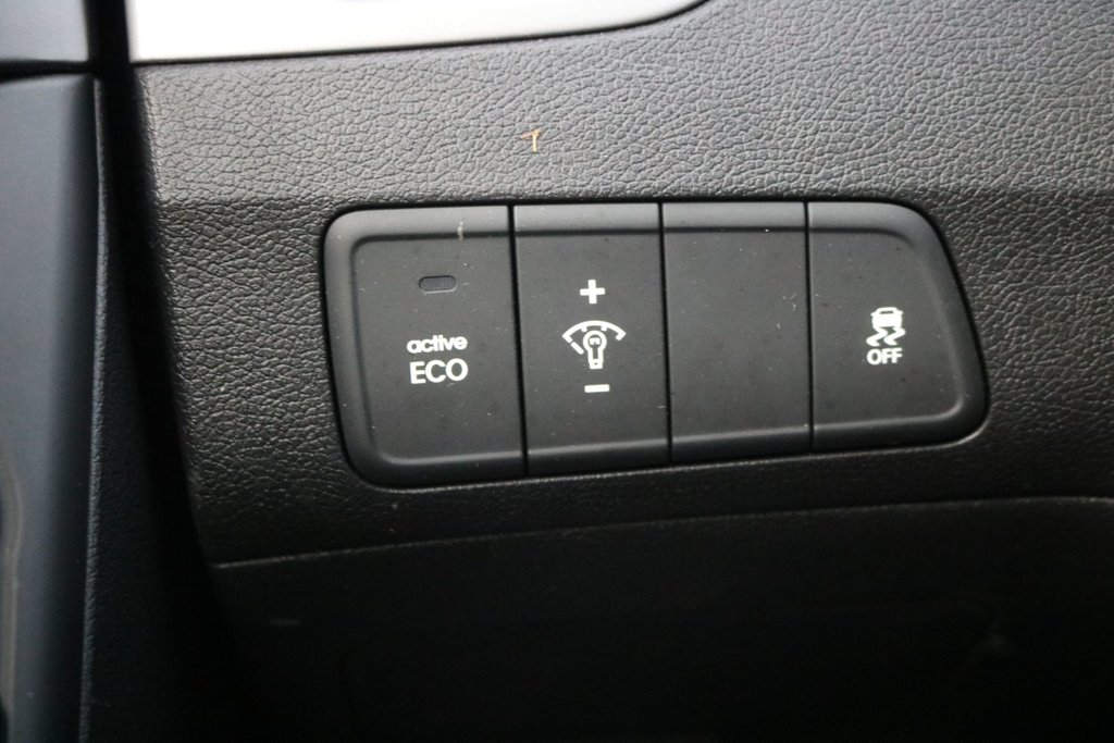 2016 Hyundai Elantra GLS in Gatineau, Quebec - 11 - w1024h768px