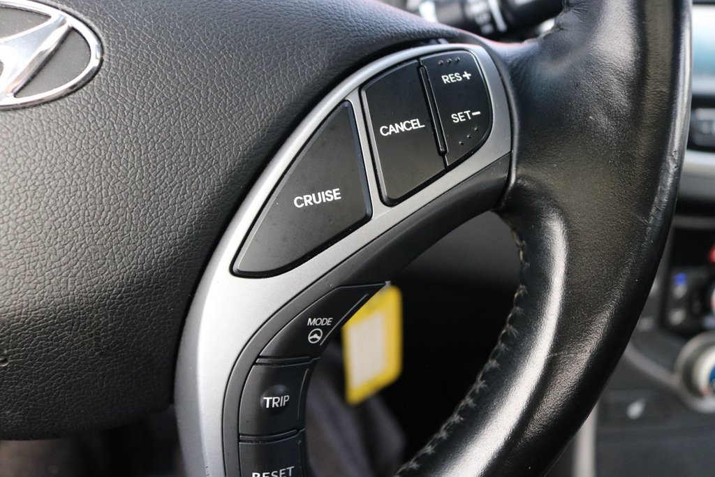 2016 Hyundai Elantra GLS in Gatineau, Quebec - 12 - w1024h768px