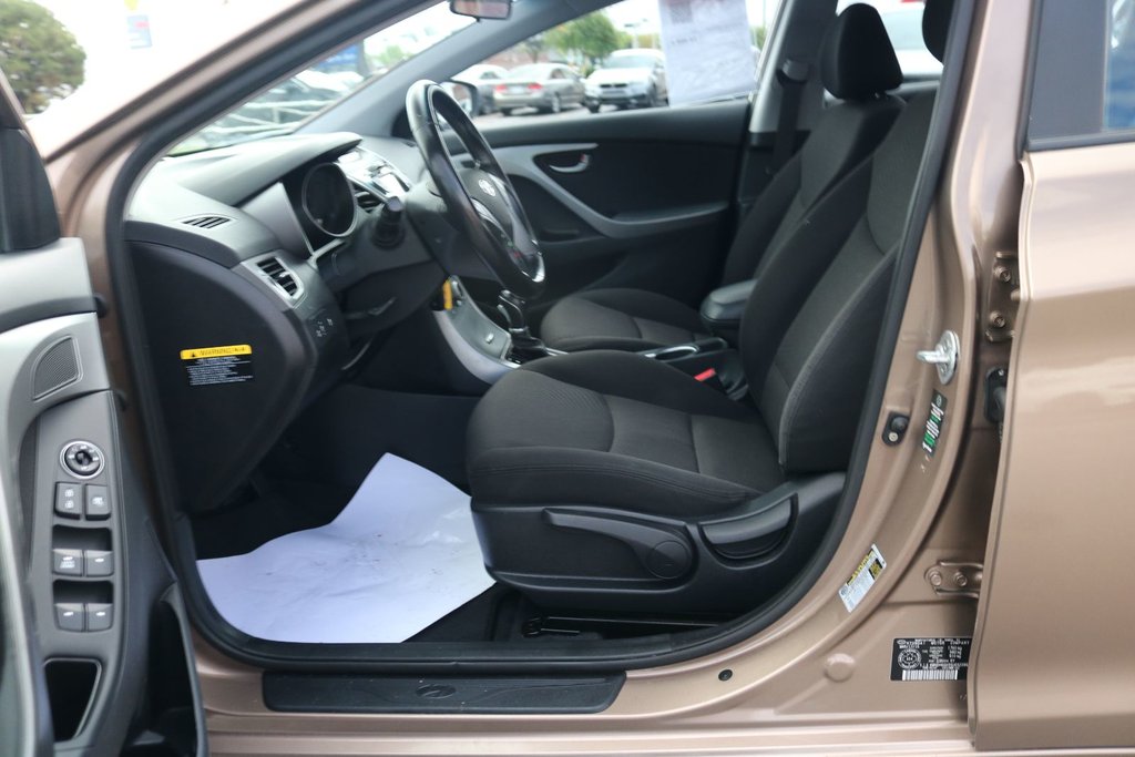 2016 Hyundai Elantra GLS in Gatineau, Quebec - 7 - w1024h768px
