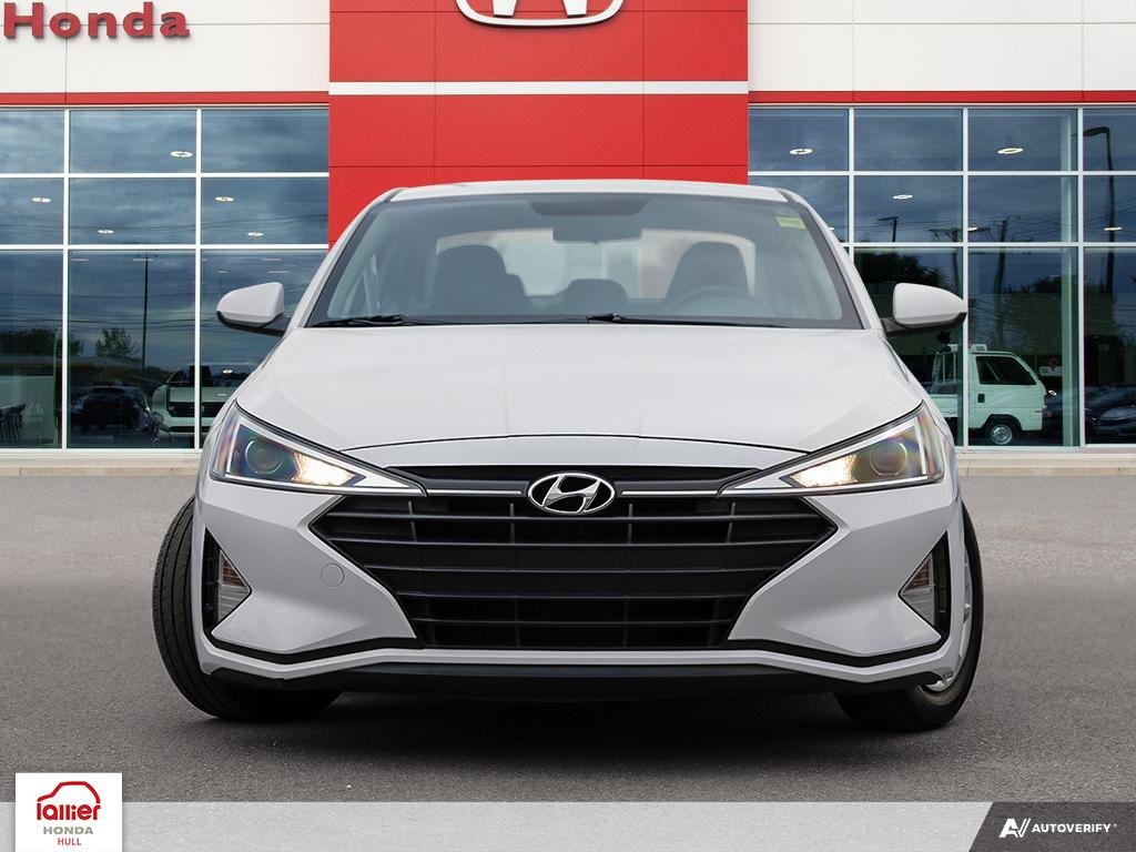 2019  Elantra Essential in Gatineau, Quebec - 2 - w1024h768px