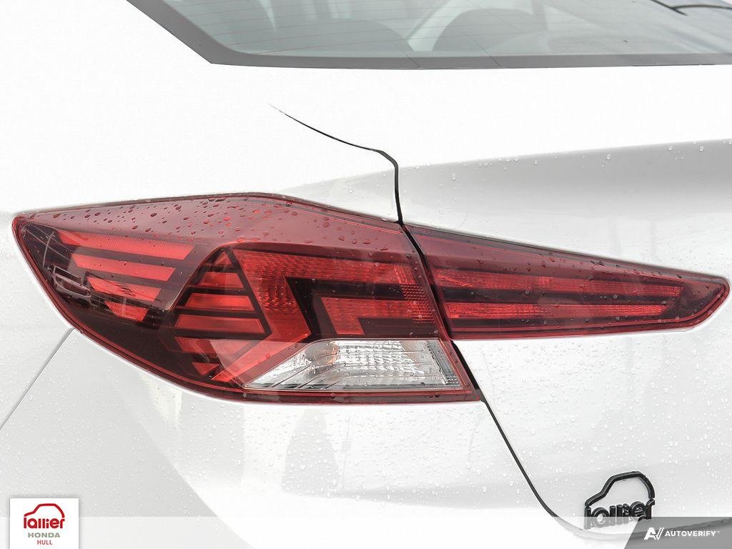 2019  Elantra Essential in Gatineau, Quebec - 12 - w1024h768px