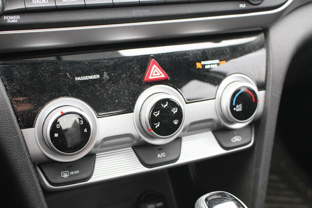 2019 Hyundai Elantra Preferred in Gatineau, Quebec - 14 - w1024h768px