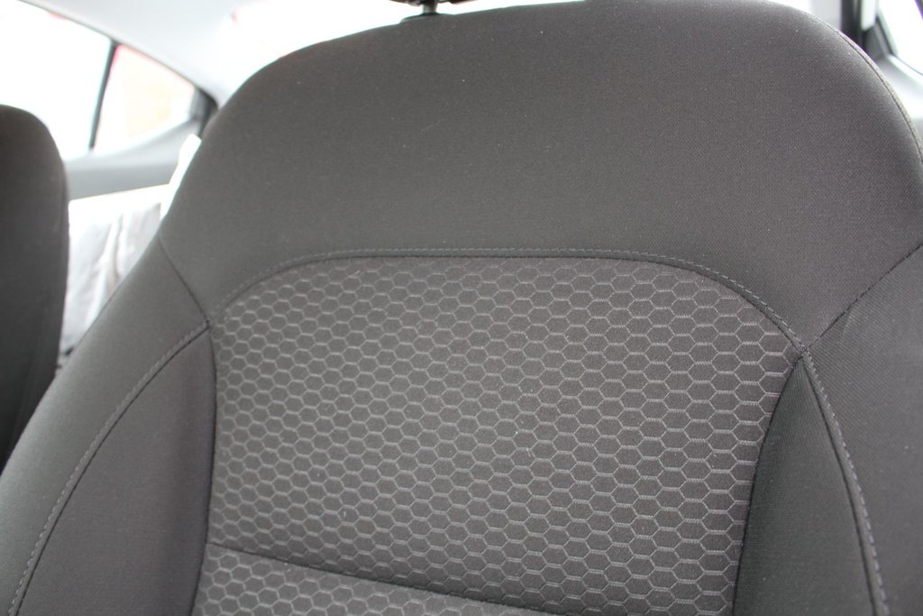 2019 Hyundai Elantra Preferred in Gatineau, Quebec - 18 - w1024h768px